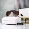 Neue 7704 Quadratische Modedesigner-Sonnenbrille für Männer und Frauen, Marke mit großem Rahmen, Buchstabenlinse, Fahren, Angeln, Sonnenbrille, Outdoor, Strand, Sport, Luxus-Brillen