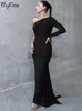 Grundläggande avslappnade klänningar Hugcitar Women Elegant One Shoulder Long Sleeve Backless Ruched Sexig Maxi Prom Dress 2023 Fall Slim Wedding Party Clothes Y2K J2308009