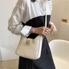 Draw String 2023 Neue koreanische Mode Frauen Eimer Bag Cross Body Bag große Kapazität Vielseitige Mode geprägte Umhängetasche Frauen Bagstylishdesignerbags