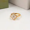 Anello di amore classico con diamante singolo di alta qualità Fiore Luxury Brand Coppia di anelli in acciaio inossidabile Fashion Women Designer di gioielli all'ingrosso