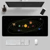 Другая офисная школа поставляет мышиную панель Space Planet Game Desktop Computer Большой резиновый клавиш Antistrip Design Lock Edge PA 230808