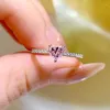 Pierścienie klastra ewya s925 srebrne serce w kształcie serca 5 mody Miłego Diamond High Carbon Stud For Women Fine Jewelry