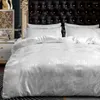 Bedding Sets Jacquard Weave Duvet Cover Bed Satin Luxury Home Textile Pillowcases Bedroom Comforter 220x240 No Sheet