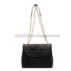 Shoulder Bags 2023 New Korean Fashion Casual Lingge Chain Shoulder Bag Flip Straddle Bag Trend Handheldstylishhandbagsstore