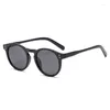 Lunettes de Soleil Femme Protection Solaire UV Mode Rétro Ronde Petite Monture Rue Tir Conduite Voyage