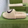 Зимние мужчины Slipper Fashion Lazy Black White Leter