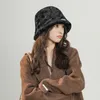 Cappello da pescatore in pelo di coniglio femminile autunno versione coreana del cappello a secchiello per la protezione delle orecchie caldo alla moda