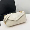 Kedjan tygväska calypso väskor läder axelväska designer handväska lyxiga handväskor crossbody väska mode purses för kvinnas kändis designer handväska lyx klaffväskor