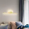 Lampada da parete camera da letto nordica camera dei bambini ragazza con interruttore caldo romantico corona comodino matrimonio principessa illuminazione