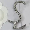 أبجدية بسيطة بروش عتيقة كلاسيكية النحاس 925 Silver S Letters 18K الذهب مطلي بروش ملحقات المجوهرات الشخصية