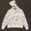 Una scimmia da bagno Autunno e inverno Testa di squalo da uomo e da donna Night Glow Camouflage Giacca maglione con cappuccio sottile Bathing Ape Hooded