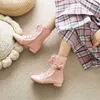 Botas de estudiante de estilo Lolita con lazo colgante de fresa, bonitas botas de invierno cálidas de encaje rosa para mujer, botas de media pantorrilla con cremallera lateral L230704
