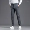 Męskie spodnie Ice Silk Casual High-end Business Spodni Letnie i cienkie modne zwężające się długie mężczyźni