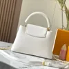 Ręcznie przełajowy crossbody Bagradiant Color Shimming Skórzany łańcuch i uchwyt Miękki skórzany kolor podkreśla serię eleganckiej linii 27x18x9