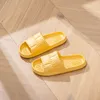 Chinelos EVA Slides Feminino Sapatos de Banheiro Summer SoftSoled Platform Sandals Home Indoor Antislip Men Ladies Outdoor Beach Flip 230808