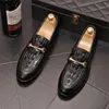 s lässig neue Männer klassische Low geschnittene EMED -Leder komfortable Business -Kleiderschuhe Mann Slattern Can Claic Buine Dre Schuhloafer