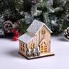 Dekorativa föremål Figurer Jul LED Ljus trähus Lysande stuga Merry Dekorationer för hem Diy Xmas Tree Ornament Kids Gifts År 230810