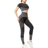 Ensembles actifs femmes évider Sport Gym Fitness Yoga ensemble Costume Costume pour femmes haut d'entraînement et Leggings Sportwear femme