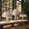 Lampy stołowe Postmodernistyczne lampa projektowa grzyba nordycka biała galwaniczna metalowa salon nocna restauracja