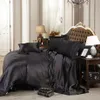 Set di biancheria da letto di lusso nero intero Raso di seta solido 4 pezzi Queen King Size Biancheria da letto per la casa Biancheria da letto Copripiumino Set letto S286w