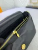 Women's messenger bag Leather luxury handbag Stylish messenger bag multi-pocket high quality classic shoulder bag