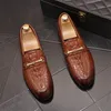 s lässig neue Männer klassische Low geschnittene EMED -Leder komfortable Business -Kleiderschuhe Mann Slattern Can Claic Buine Dre Schuhloafer