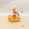 Yelken Hırsızı King's GK Nika Lufei 5. Dişli Şeytan Meyve Uyanış Güneş Tanrısı Oturan Model Kolye Oyuncak Toptan