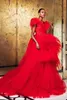 Kırmızı balo elbiseleri katmanlı fırfırlar v boyun akşam partisi elbise kısa kollu tül elbise özel yapılmış
