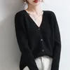 Kvinnors stickor Cardigans Spring Solid For Women Sweaters Super Soft Korean Fashion Sticked V Neck Casual Loose Autumn Tops