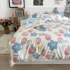 Sängkläder set jordgubbkanin set vårblomma säng linne enkel dubbel storlek för flickor blå tulpan heminredning färsk ins duvet täckning 230809