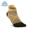 Chaussettes pour hommes une paire AONIJIE E4824 Chaussettes athlétiques à coupe basse pour sport Respirant à cinq doigts Pieds nus Marathon Race 230809