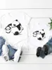 Familjsmatchande kläder Panda Casual Family Matching Outfits Women Kid Child Summer Mamma Mama Girl Boy Mother Tshirt tee t-shirt Klädkläder R230810