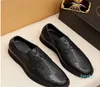 Cowhide Mens Leather Dress Shoes Designer Luxury Black Sneakers通気性のない滑り止めの耐摩耗性ラバーソール