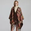 Sjaals Schotse Klassieke Kleurrijke Plaid Sjaal Cape Imitatie Kasjmier Outdoor Kwastje Verdikte Vrouwen Warm Spleet Strand Zonnebrandcrème