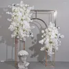 Flores decorativas Flor de cerejeira branca artificial Orquídea Linha de flores de casamento Arco de fundo para pendurar na parede Floral Evento Festa Casa