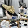 Space Hausschuhe Sandale B-IT Mules Sandalen Designer Leder Damen Herren Strandsandalen Pearl Fashion Soft Dough Microfiber Mule Slipper