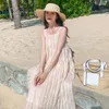 Sukienki swobodne Summer prosta sukienka spaghetti Kobieta różowa słodka wakacyjna bez rękawów żeńska boho szatę femme elegancka