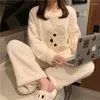 Vêtements de nuit pour femmes plus velours ensembles de pyjama femmes dessin animé doux Kawaii doux à manches longues automne hiver chaud maison salon porter flanelle mode