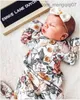 Pyjamas pudcoco nyfödd baby blommor fågel bo filt förpackning sovsäck pannband 2 st. Uppsättning 0-6 m z230811