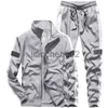 Herrspårar 2023 Men's Tracksuit Hooded Jacket + Pants Two Peice Set Fashion New Patchwork Tracksuits Passar Male Sports Hip Hop Men Clothing J230810