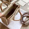 Mini Woody Tote Bag Linen Canvas Designer Crossbody Bags Women Luxurys Designers Small Totes Shopper Purse Cross Body Ribbon Brown Handbags