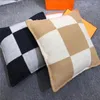 Les oreillers de coussin de laine douce d'oreiller de lettre peuvent assortir avec la couverture décorative à la maison gris orange noir2332