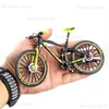 1 10 mini legering cykelmodell diecast metall finger racing mountainbike vikta cykelprydnader samling leksaker för LDREN T230810