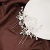 Hårklipp vintage vit blomma hårnål gafflar smycken för kvinnor u-formade pärlstick brud bröllopstillbehör