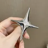 دبابيس دبابيس IEFB Trendy Cross Star Metal Brooch Silver Color Style Men Niche Design Clothing Excessory Women 9A8954 230809