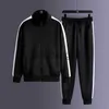 Herren Tracksuits Patchwork Tracksuit Männer Sets Frühlingszeihjacke + Hosen 2 Stück Running Men Herbst Sweatshirt Sport Jogger Joggings Jogging Pants Anzug männlich J230810