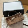 Erkek Crossbody Tasarımcı Çanta Yıkama Çanta Lüks Kadınlar Bagaj Kutusu Öğle Çantaları Klasik Tutlu Klasik Tutar Makyaj Omuz Çantaları Şehir Tote Tuvalet Debriyaj Vanity Makyaj Çanta