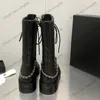 Женские коленные ботинки Дизайнерская стеганая текстура оборудование для мателасса с цепными кулинарными каблуками Knight Motorcycle Rainboots Снежные ботинки на открытом воздухе 23SS F/W Casual Shoese