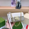 클래식 잠금 체인 플랩 미니 여성 크로스 바디 겨드랑 가방 고급 숄더백 디자이너 지갑 캔버스 소 가죽 골드 하드웨어 분리 가능한 스트랩 지갑
