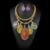Ensembles de bijoux de mariage bohème pour les femmes coloré résine cristal cuir chaîne tour de cou déclaration colliers ensemble avec boucles d'oreilles en métal mode 230809